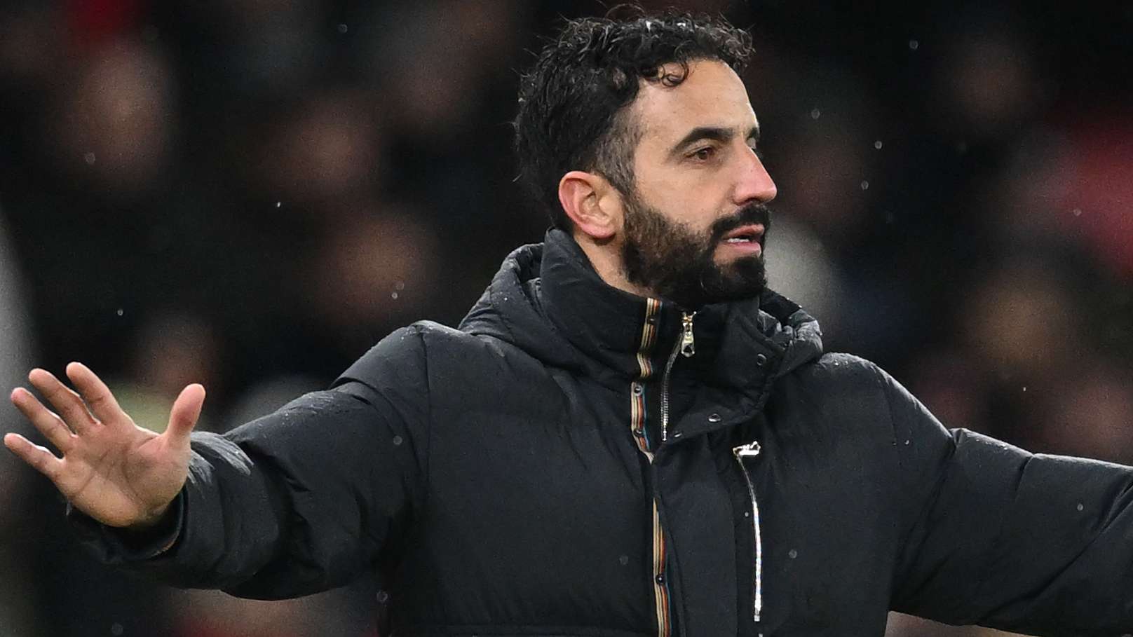 其转会策略 其转会策略