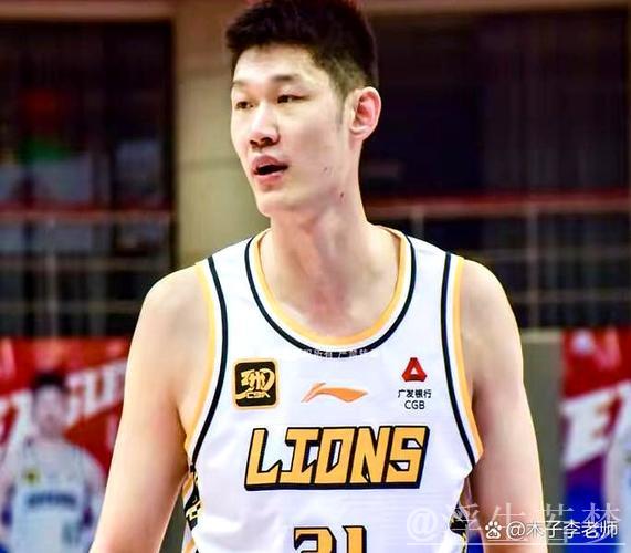 广厦横扫辽宁晋级总决赛 胡金秋砍下36+10