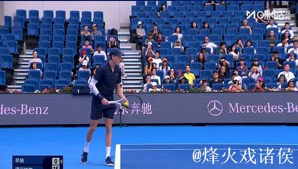 辛纳以2-1力克德米纳尔 连续3年中网男单决赛入围 辛纳以2-1力克德米纳尔 连续3年中网男单决赛入围